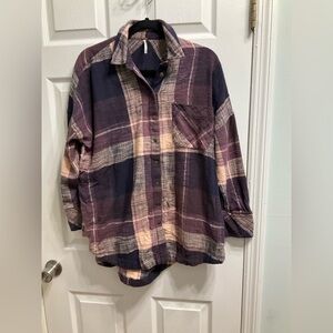 Free People Women’s Plaid  oversized  Granola Girl Shirt Purple and Cream Sz XS